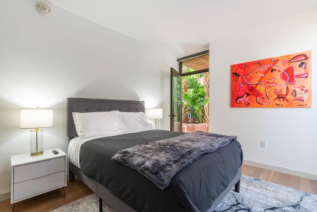 Apartamento 2br Hollywood Luxury *